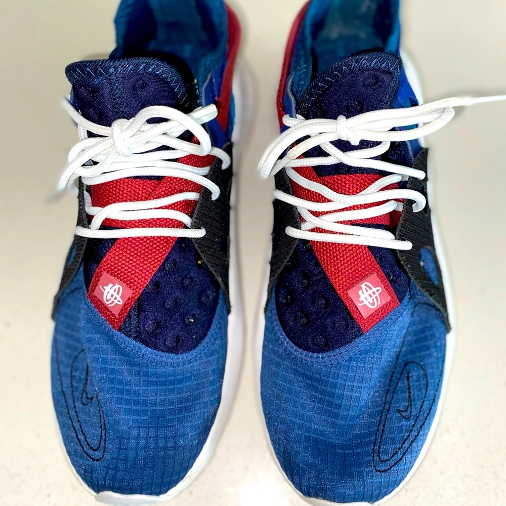 Men’s Nike Hurrache Sneakers